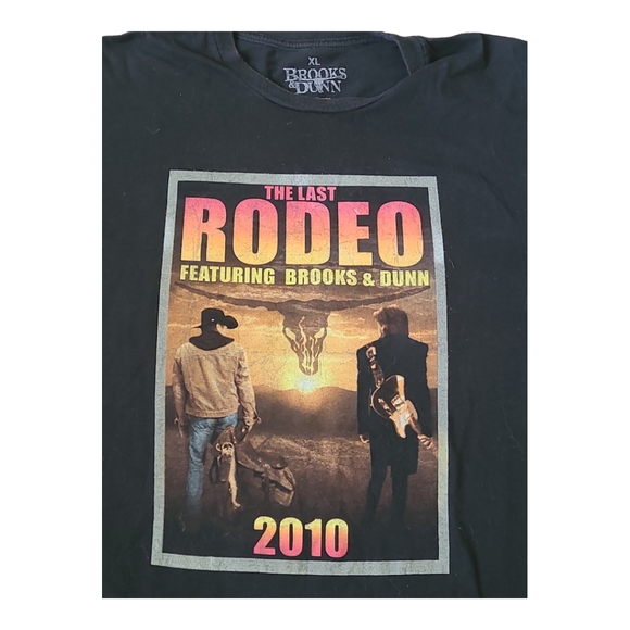 Brooks & Dunn XL Concert T Shirt 2010 The Last Rodeo Tour Dates On Back - Picture 2 of 7